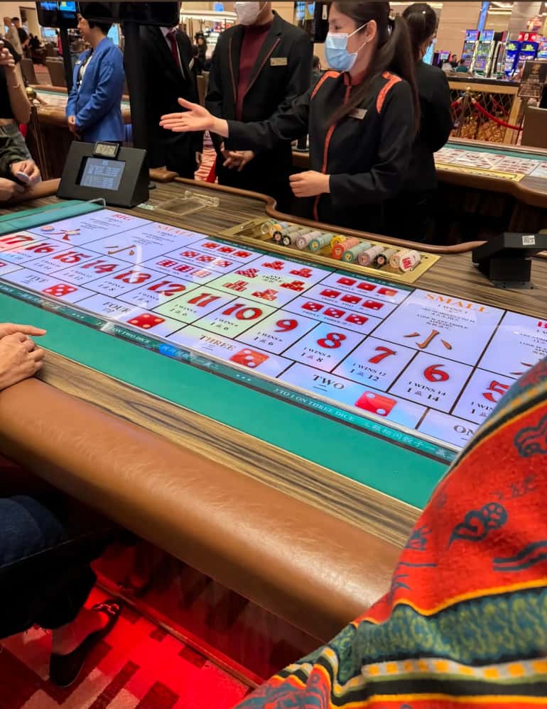 234227u99whtzqfev4j7v7.jpg